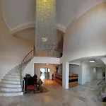 Stardust Hotel